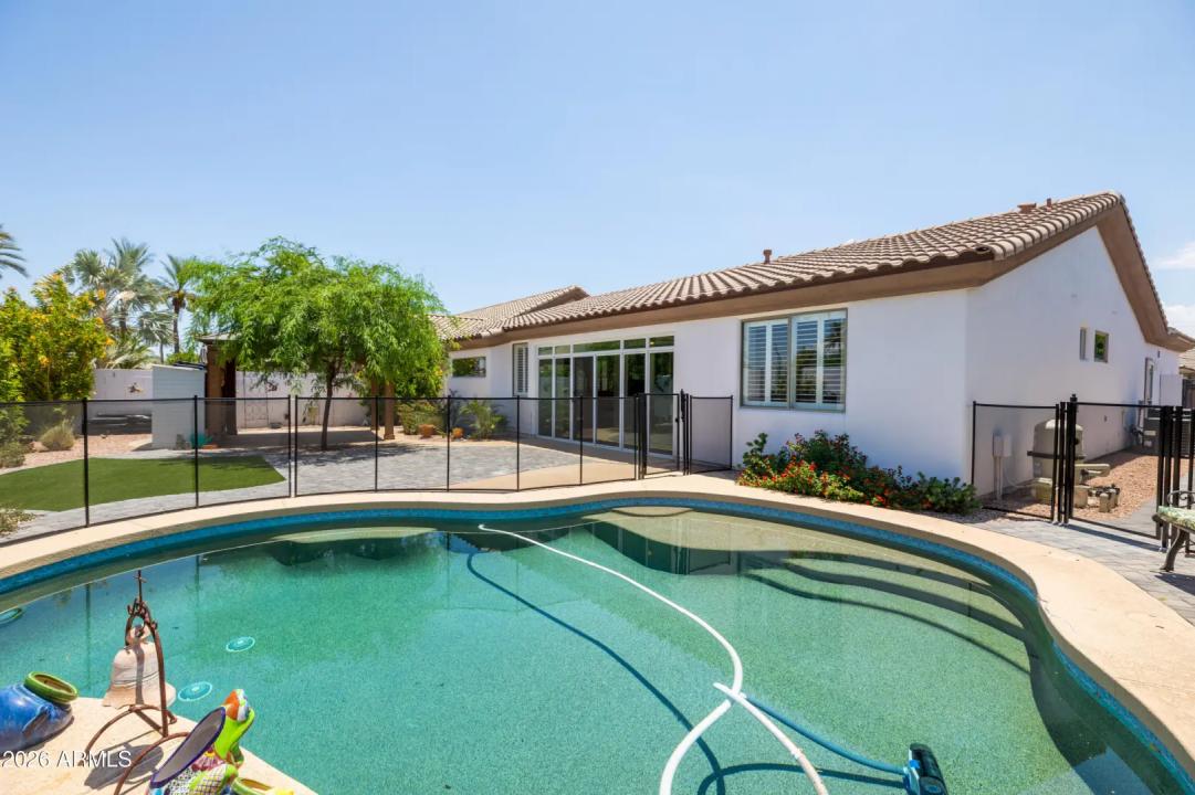 Real Estate Picture 34