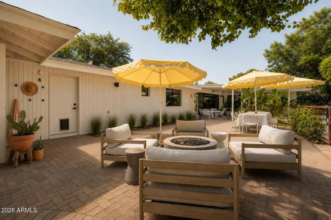 Real Estate Picture 25