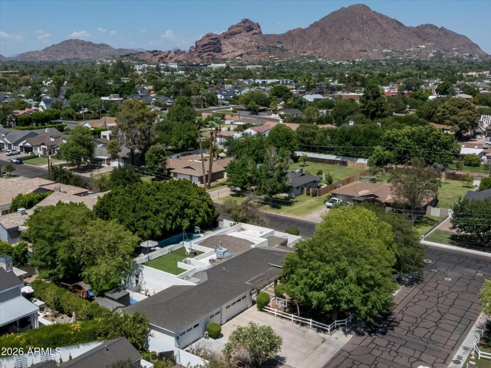 Real Estate Picture 48