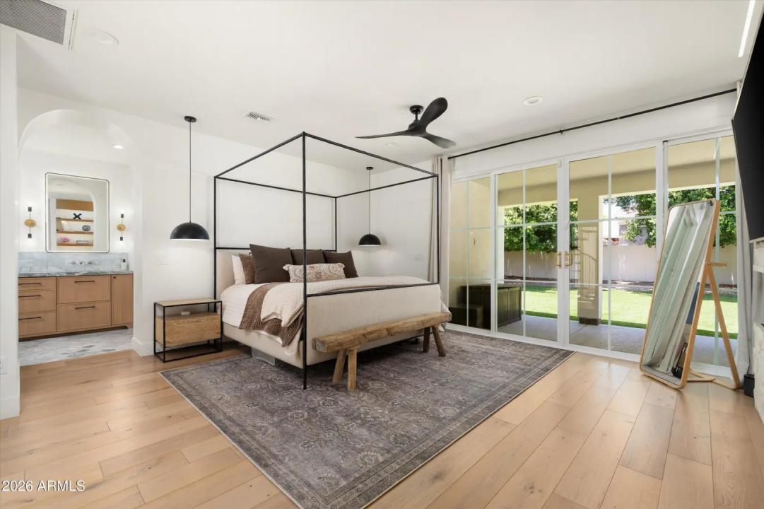 Real Estate Picture 19