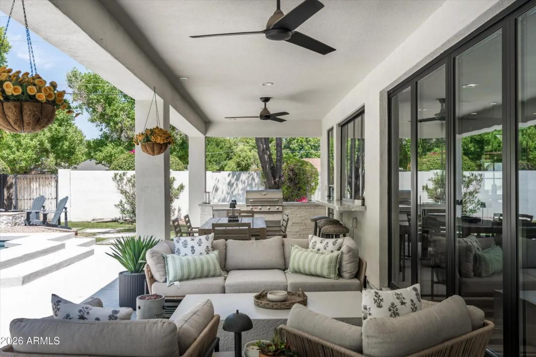 Real Estate Picture 38