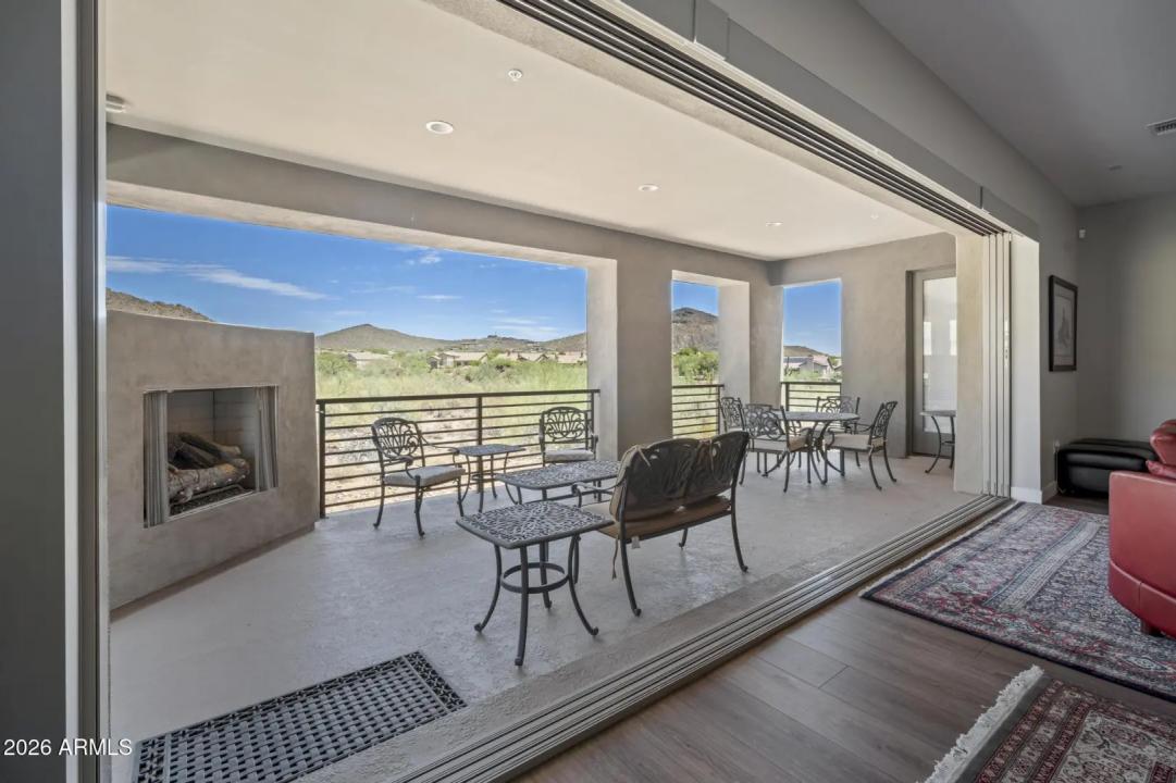 Real Estate Picture 32