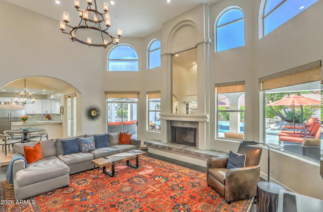 Real Estate Picture 19