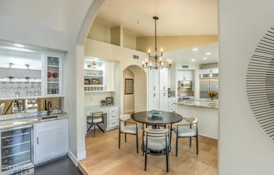 Real Estate Picture 23