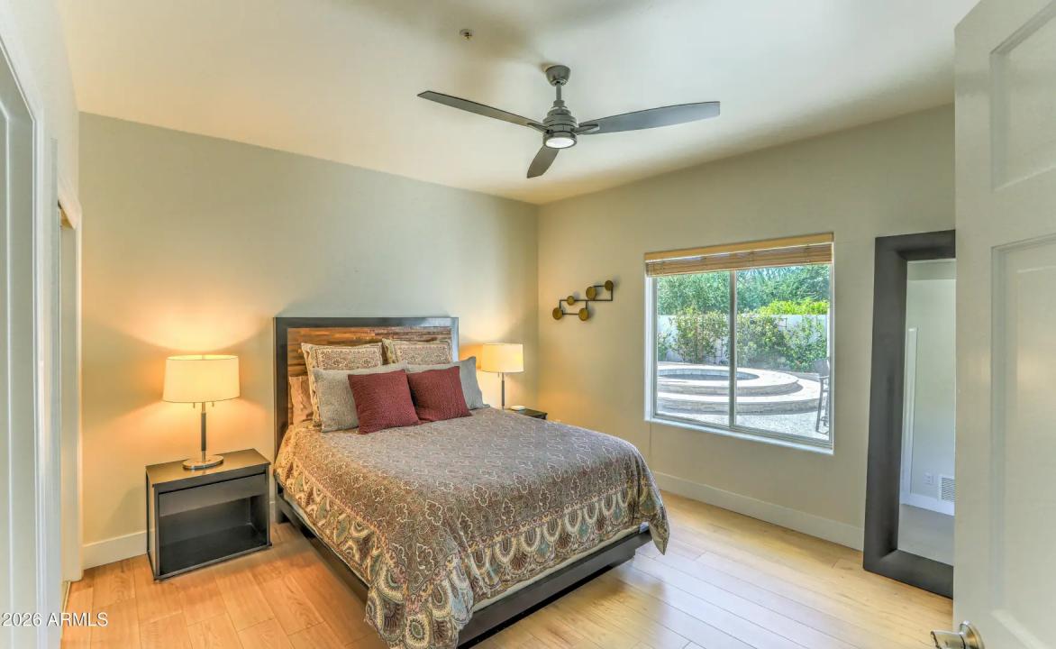 Real Estate Picture 41