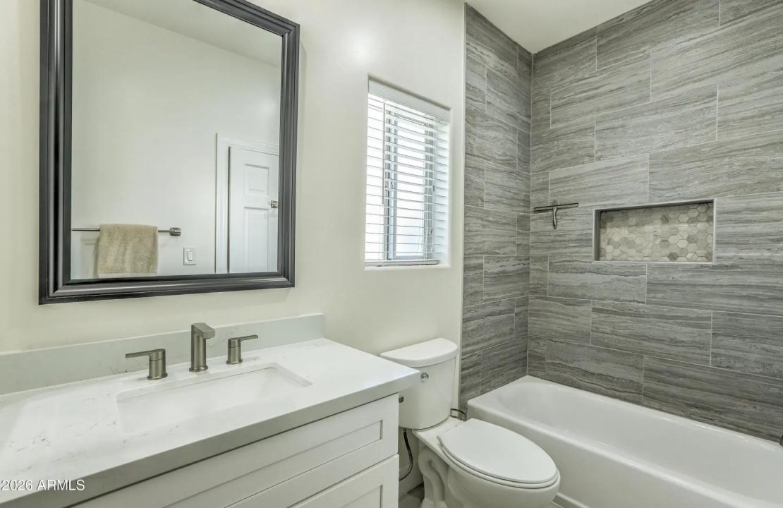 Real Estate Picture 47