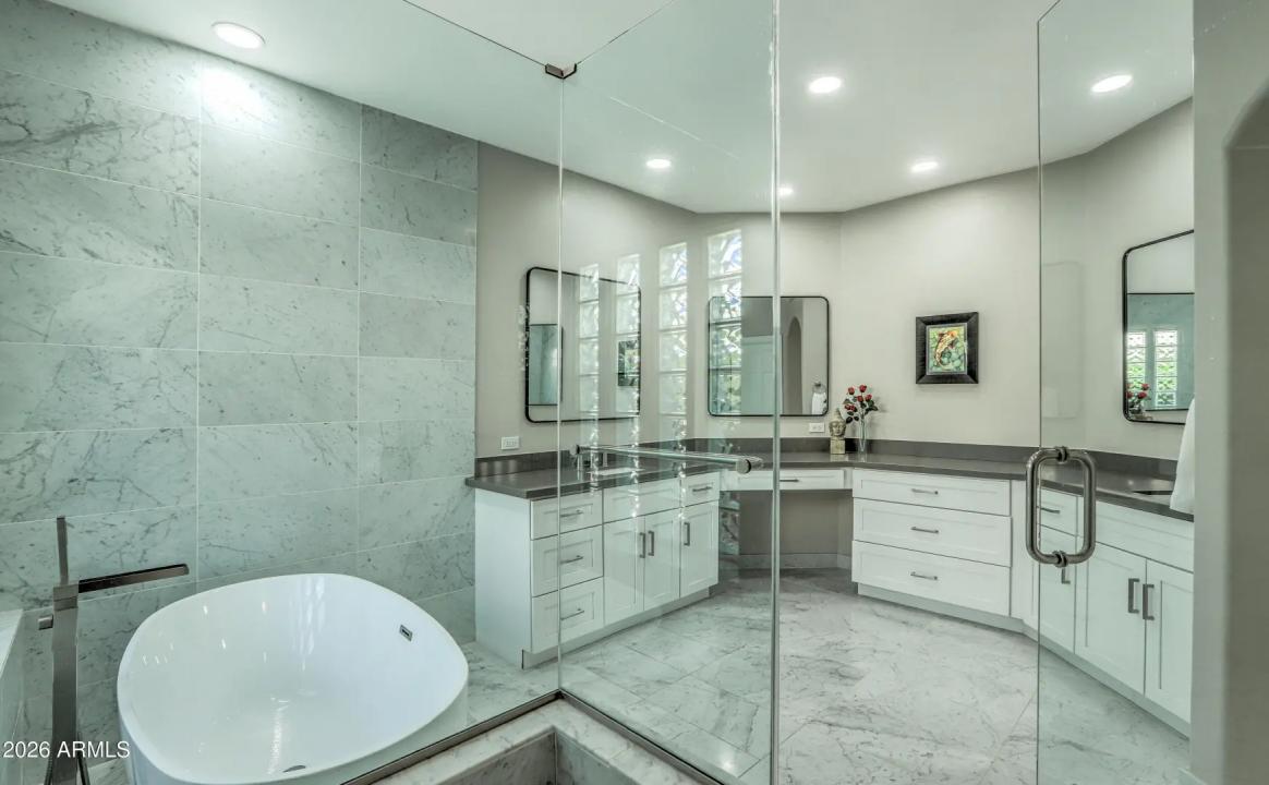 Real Estate Picture 37