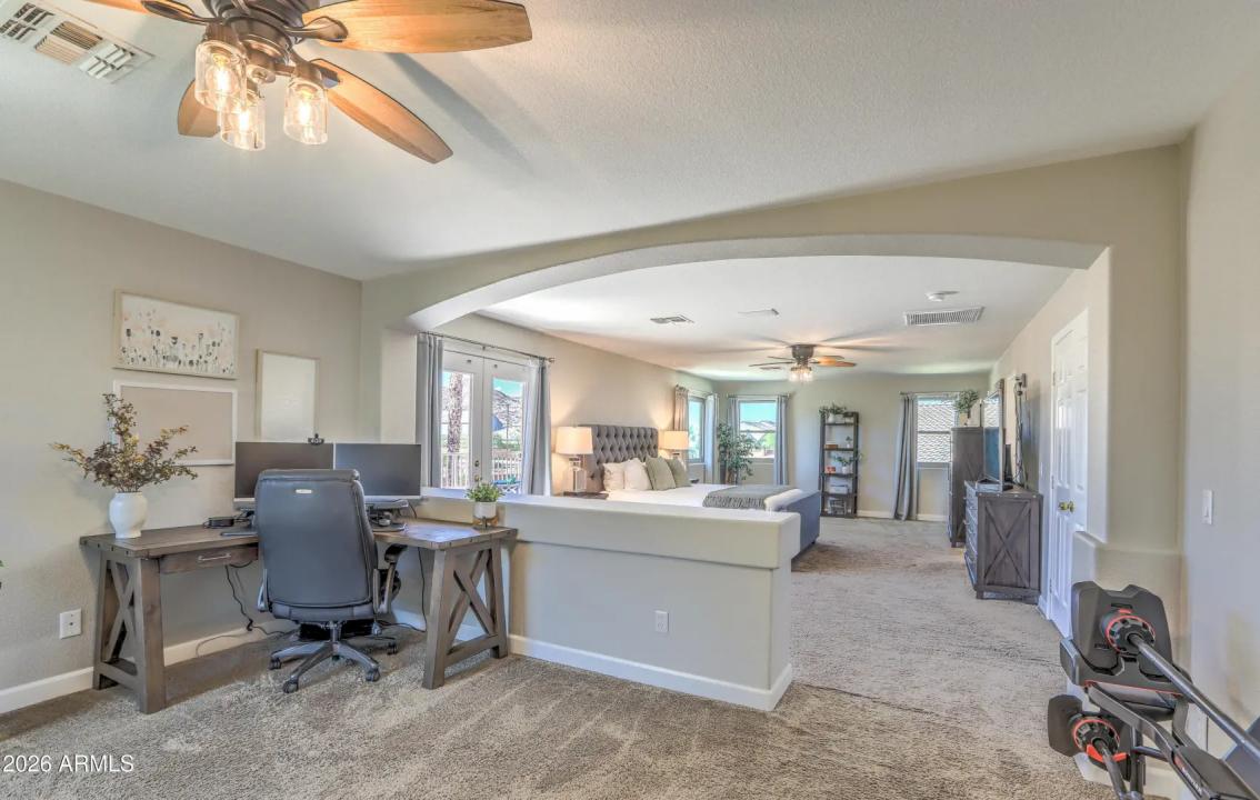 Real Estate Picture 18