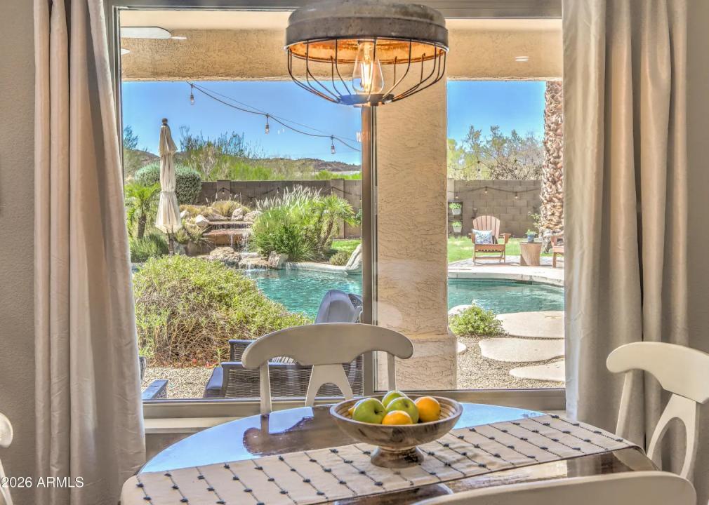 Real Estate Picture 10