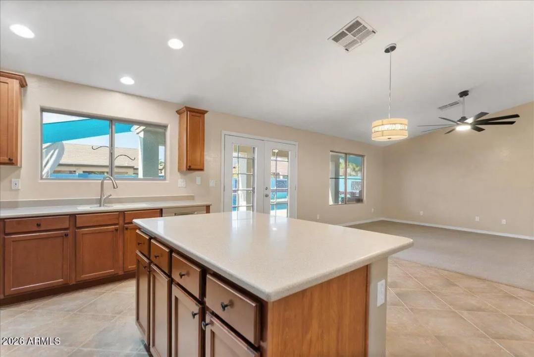 Real Estate Picture 21