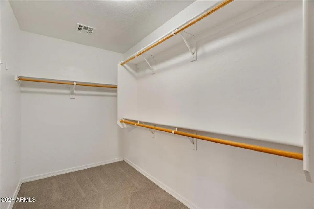 Real Estate Picture 32
