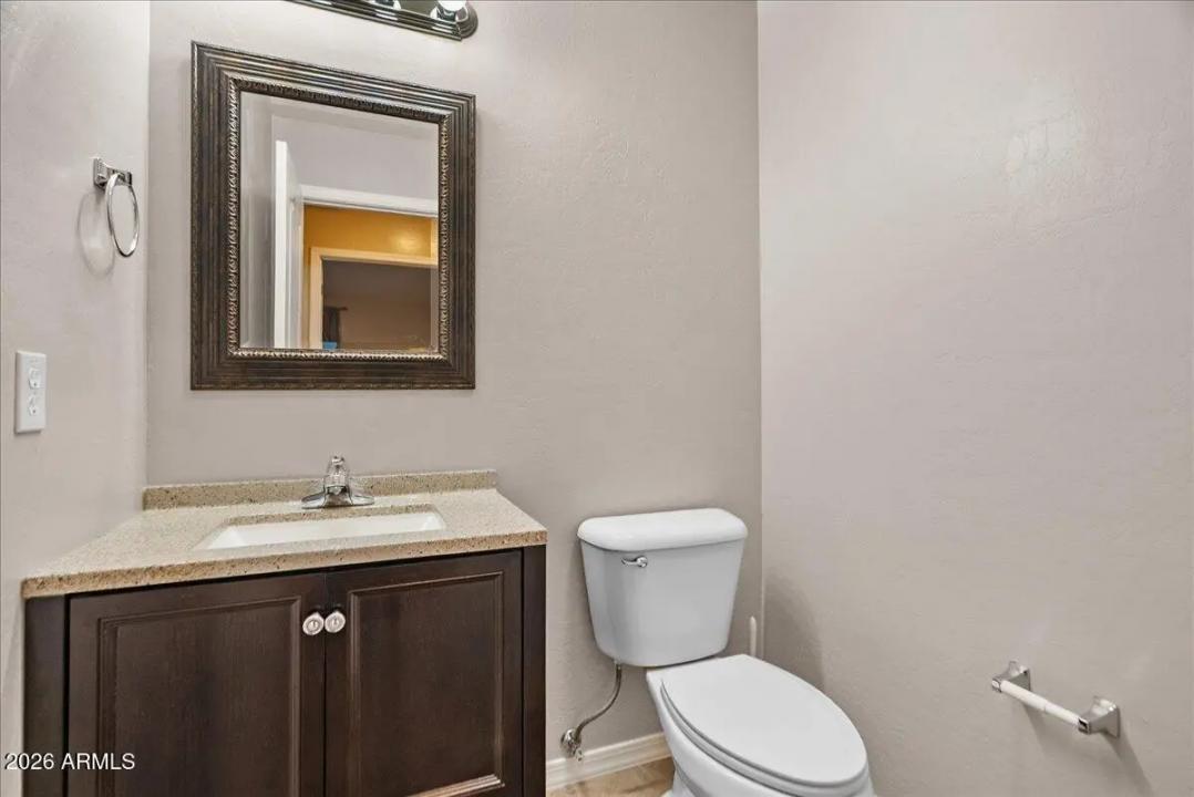 Real Estate Picture 38