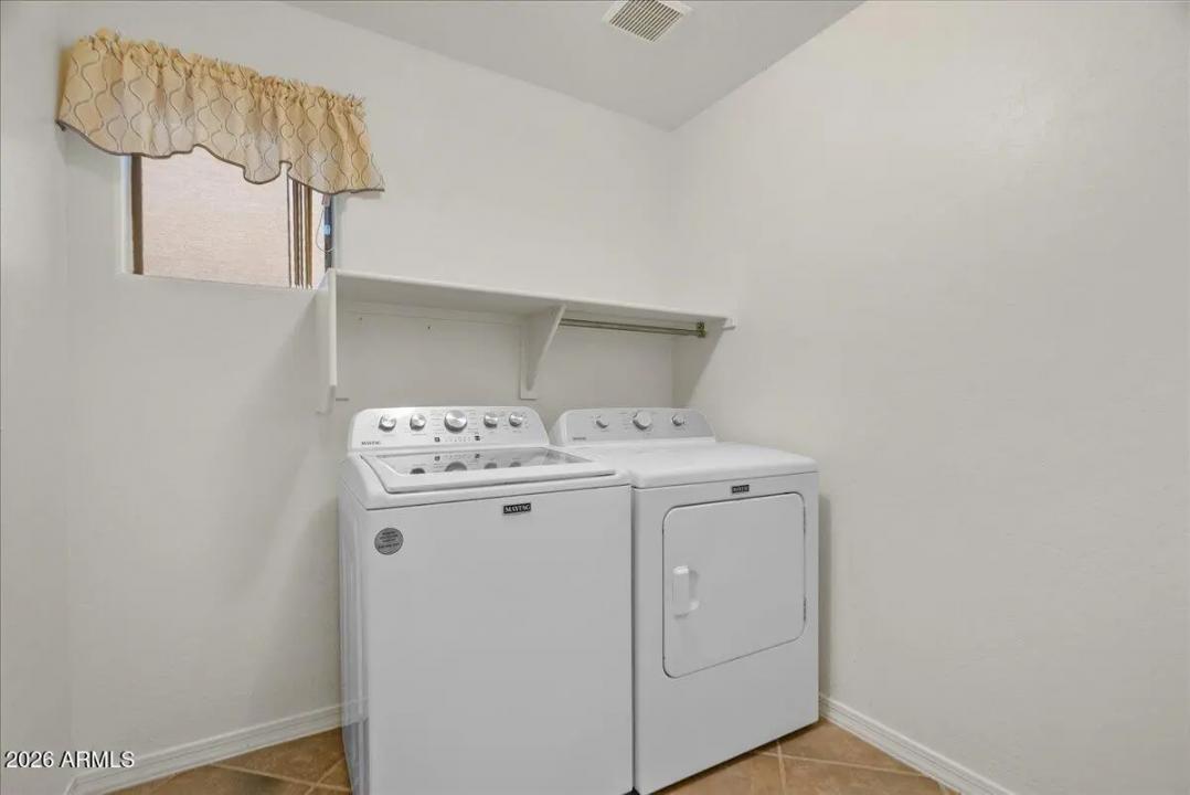 Real Estate Picture 41