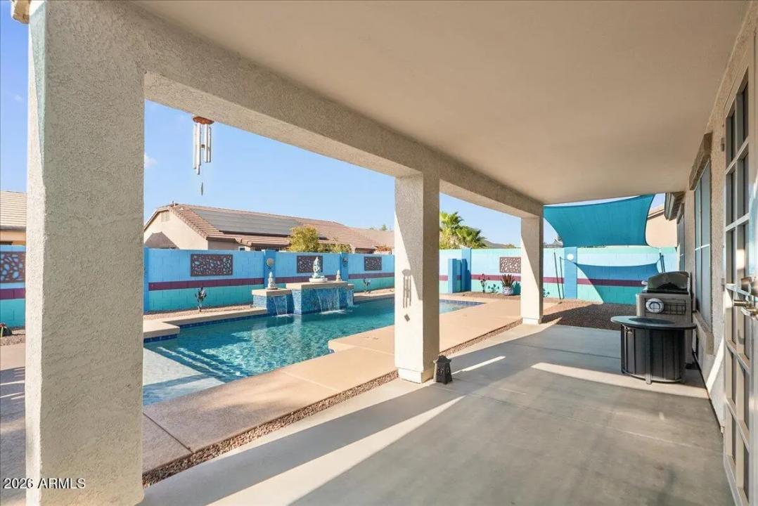 Real Estate Picture 42