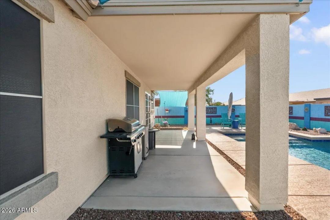 Real Estate Picture 43