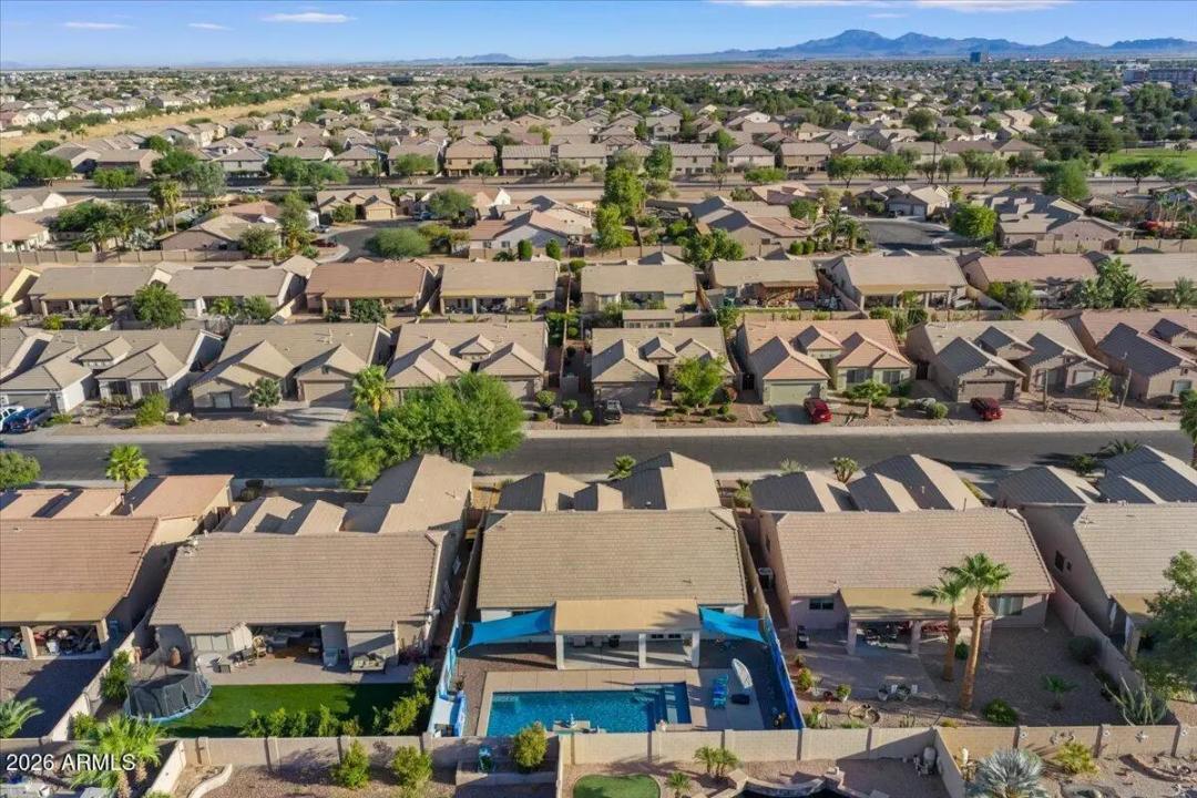 Real Estate Picture 54