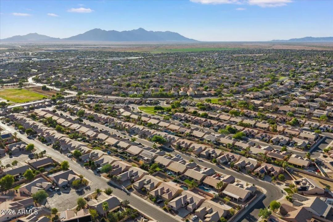 Real Estate Picture 58