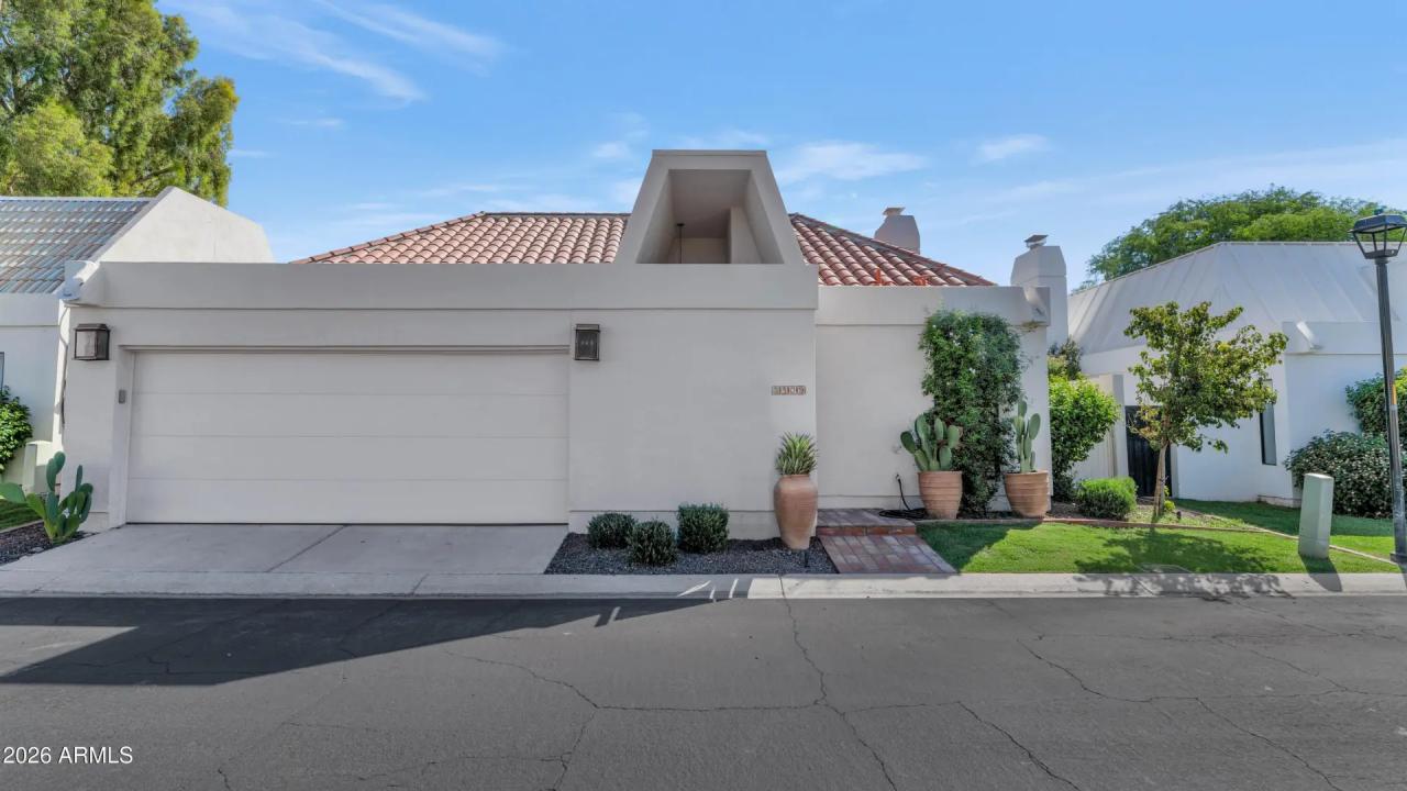 Real Estate Picture 1