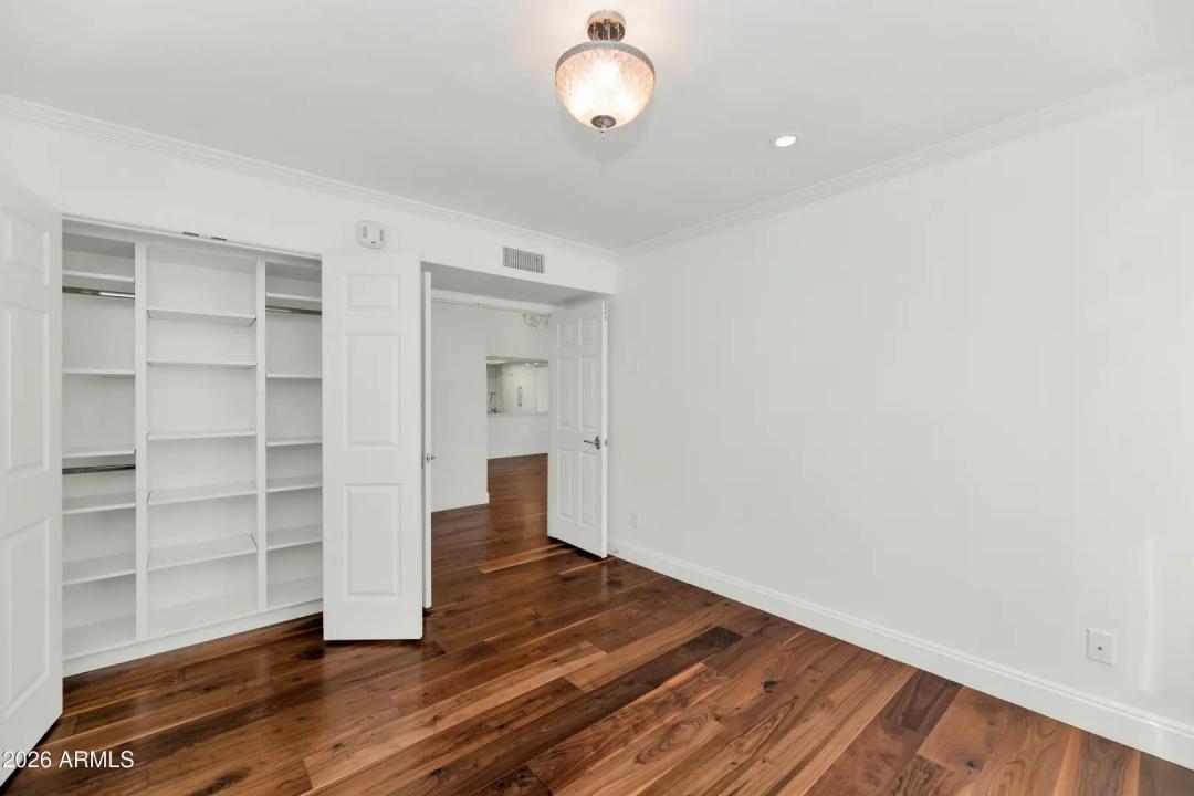 Real Estate Picture 29