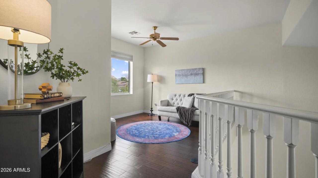 Real Estate Picture 23