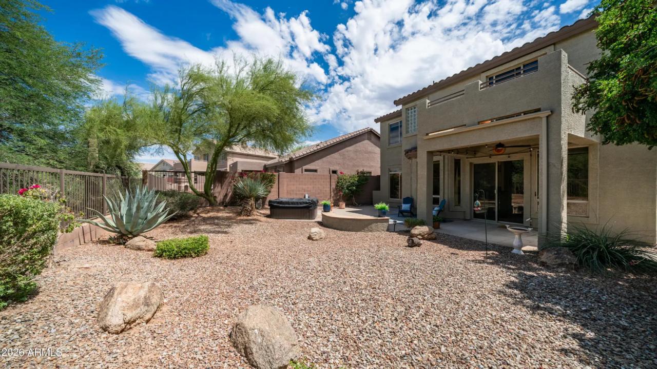 Real Estate Picture 32