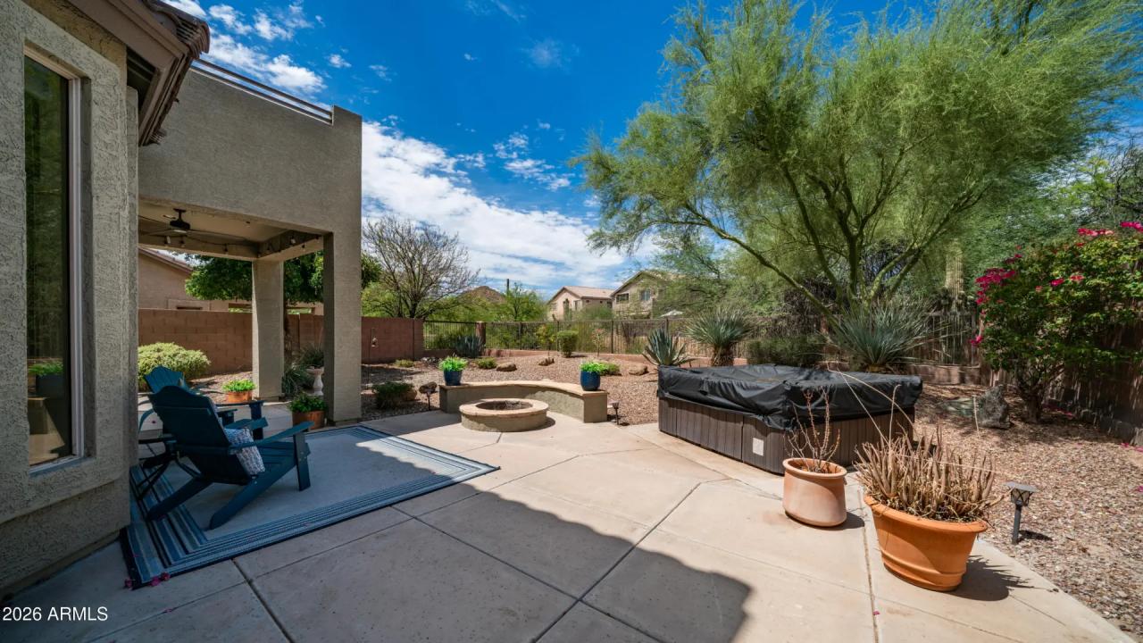 Real Estate Picture 30