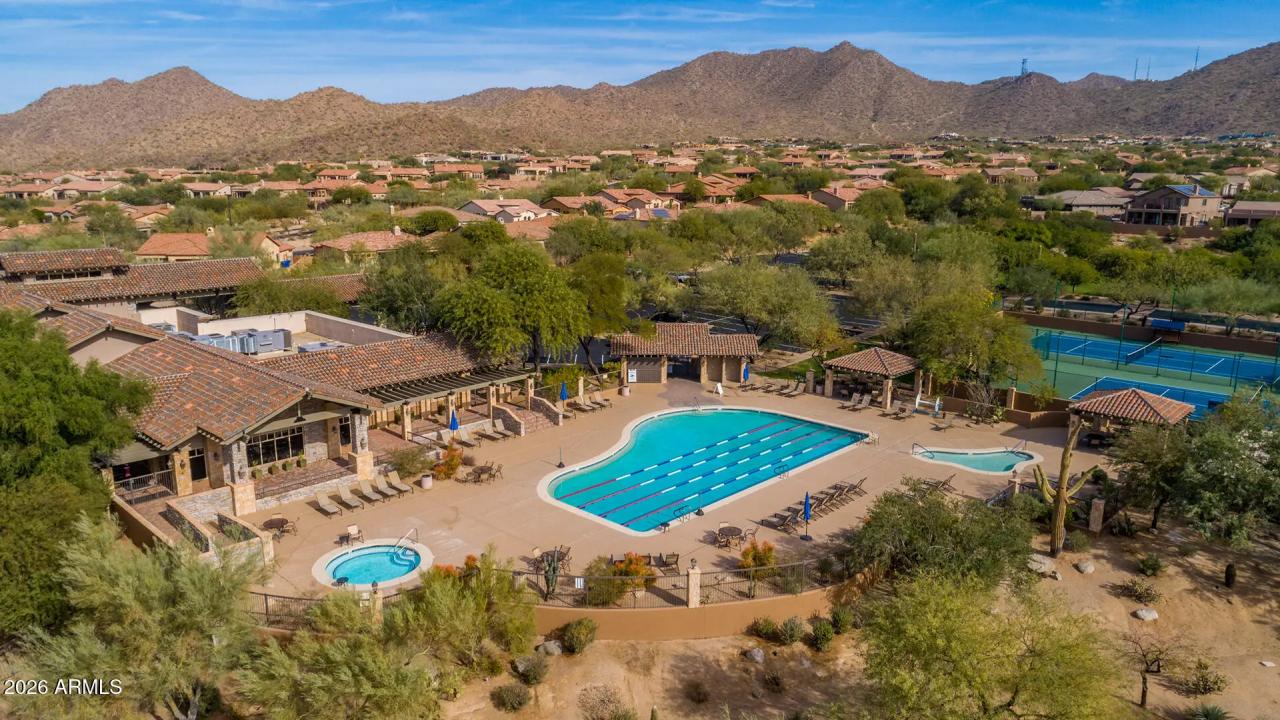 Real Estate Picture 45