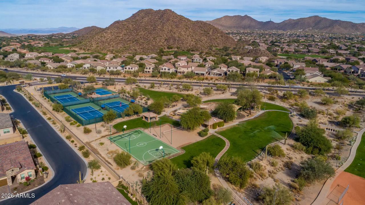 Real Estate Picture 46
