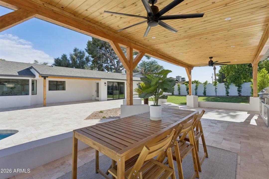 Real Estate Picture 27