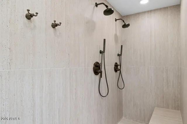 Real Estate Picture 30