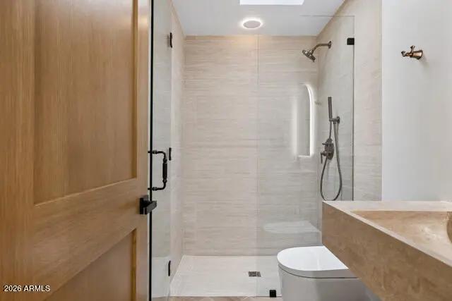 Real Estate Picture 34