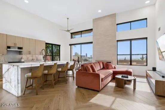Real Estate Picture 3
