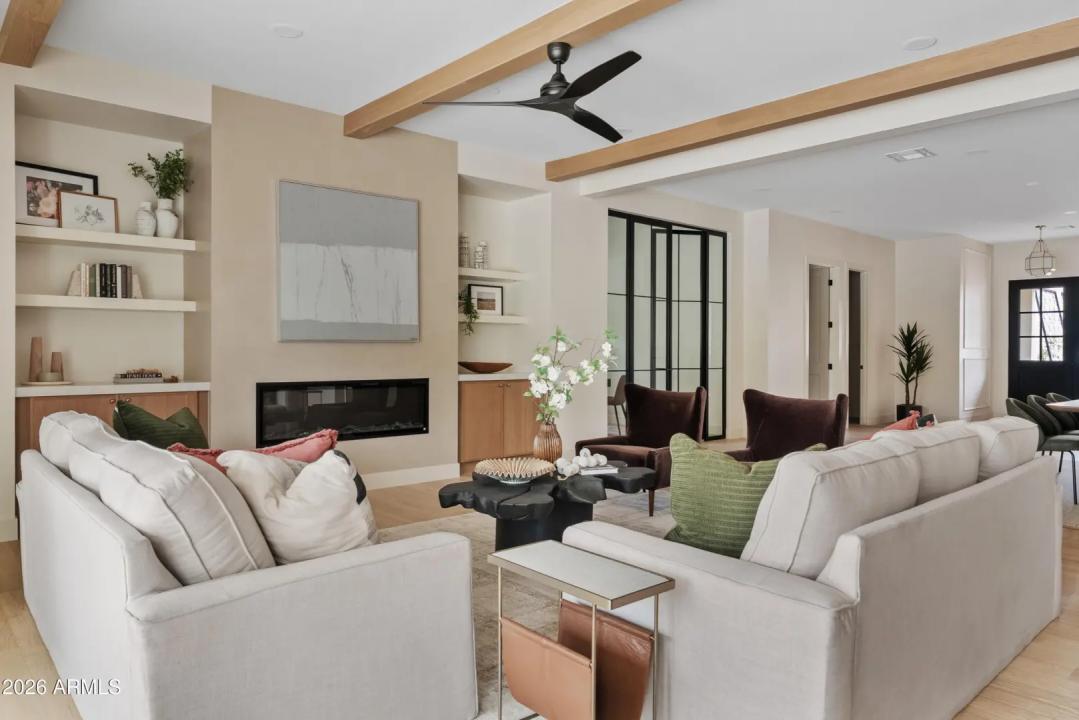 Real Estate Picture 40