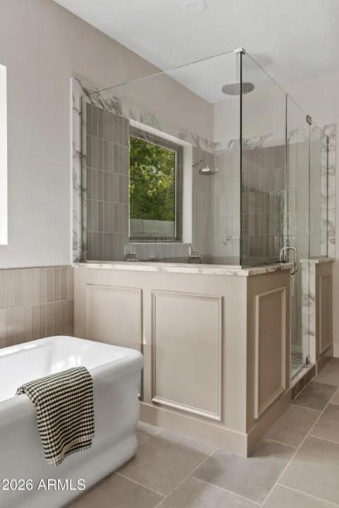 Real Estate Picture 24