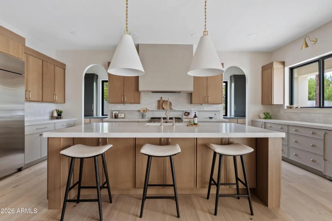 Real Estate Picture 43