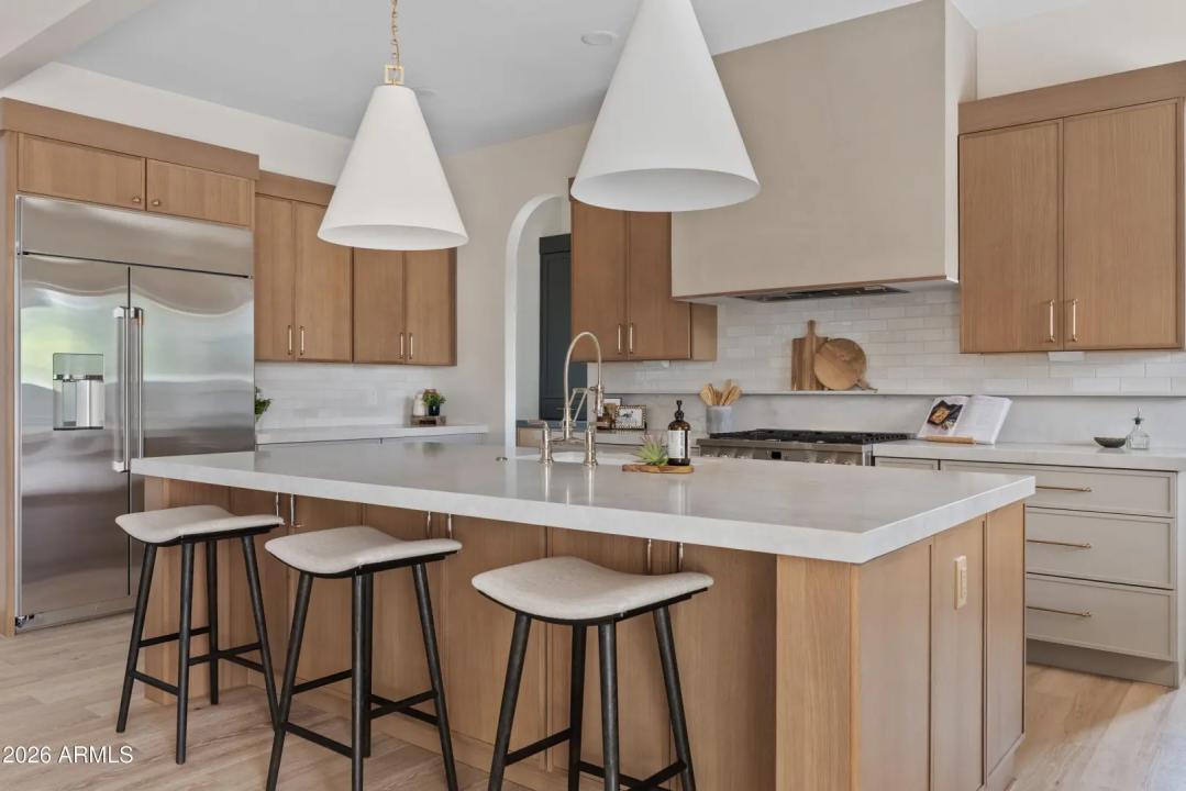 Real Estate Picture 2