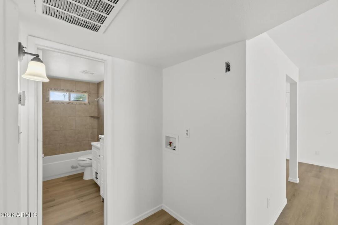 Real Estate Picture 21