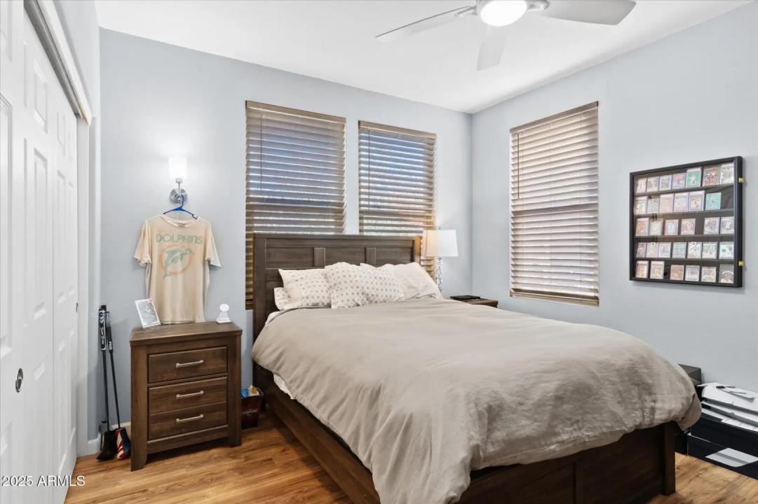 Real Estate Picture 15