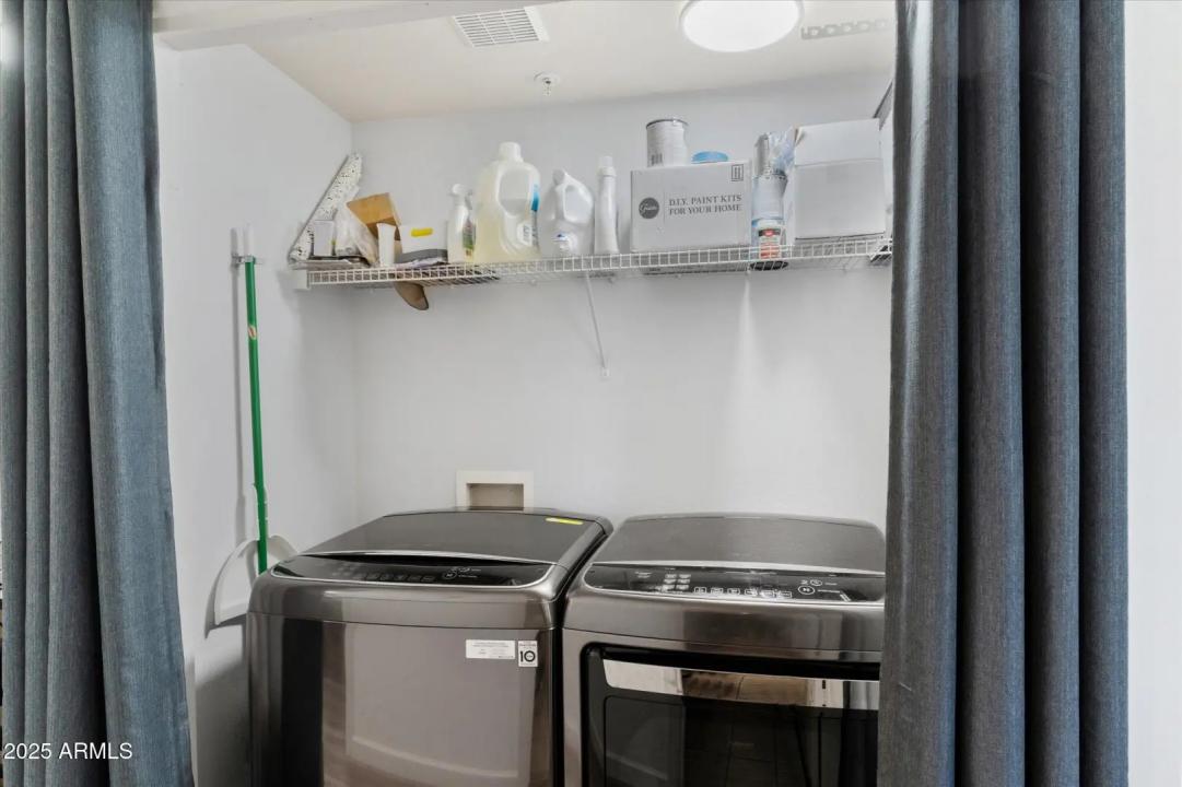 Real Estate Picture 19