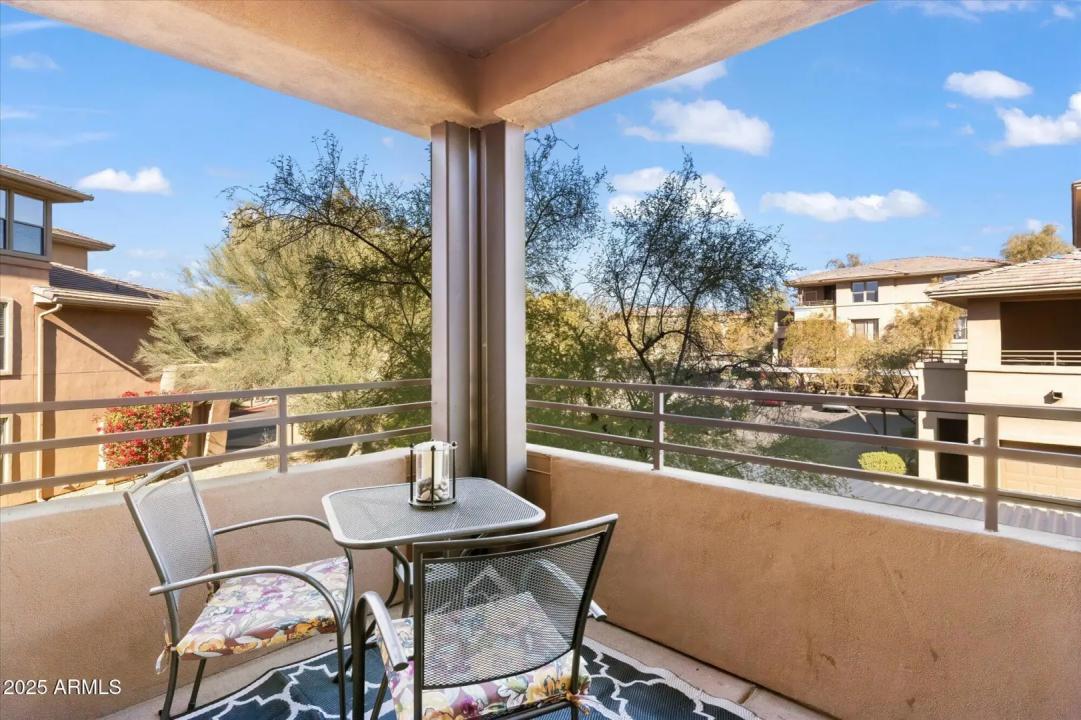 Real Estate Picture 20