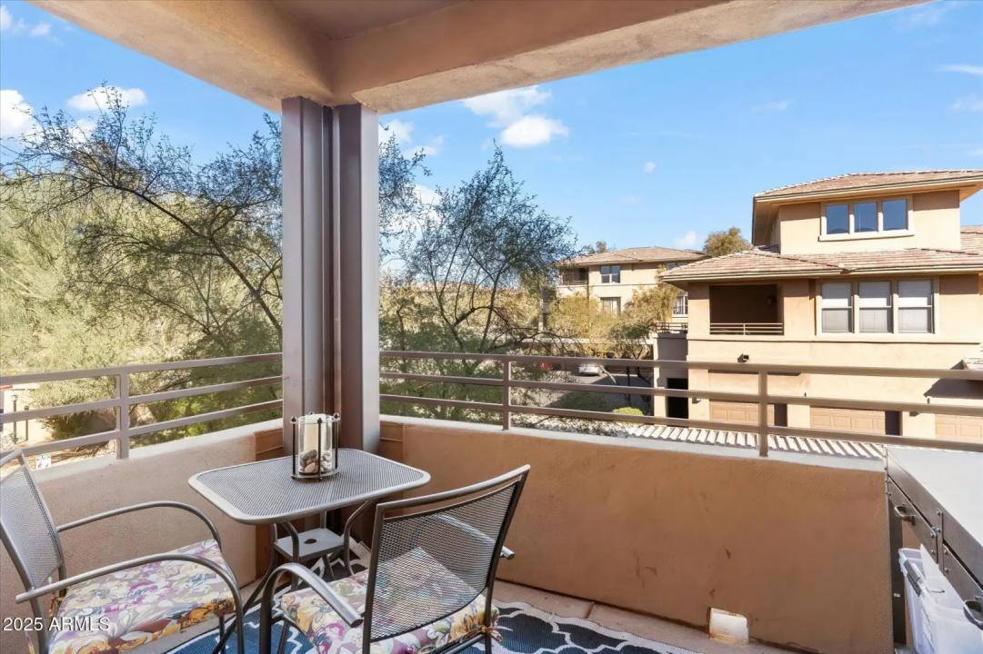 Real Estate Picture 21