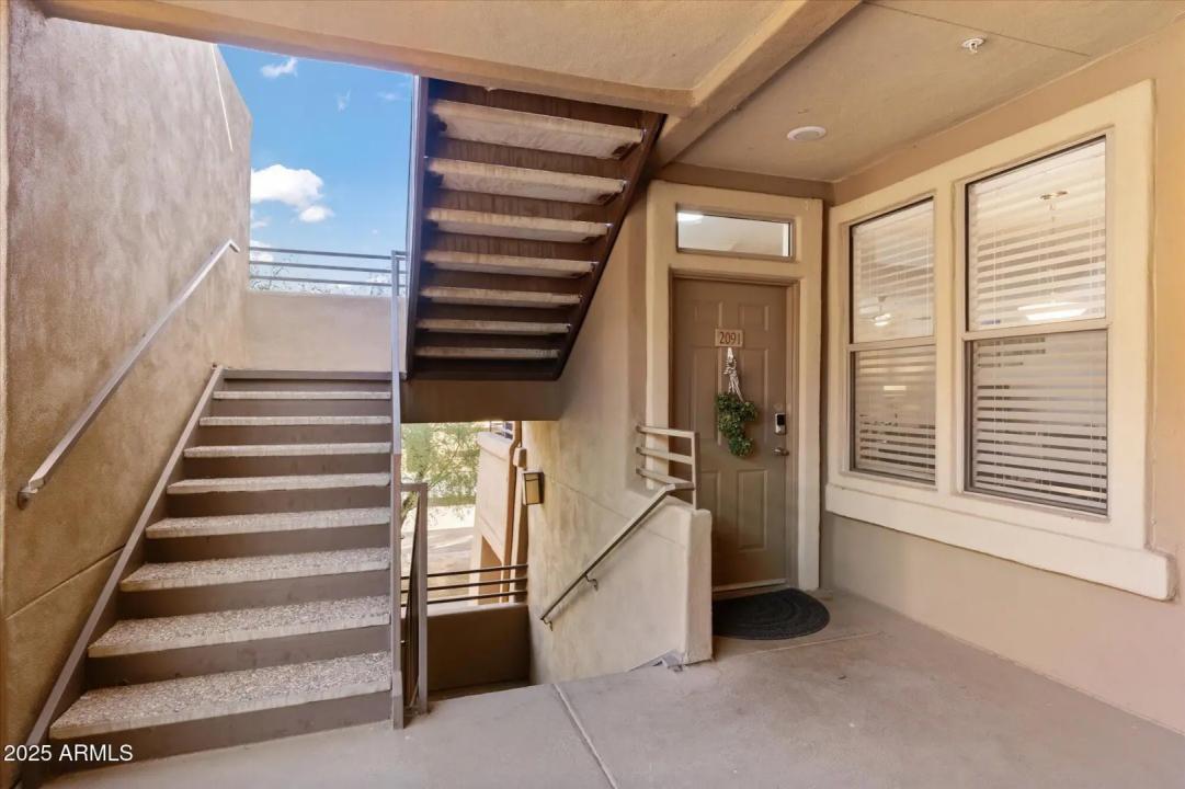 Real Estate Picture 22