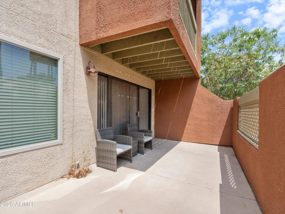 Real Estate Picture 15