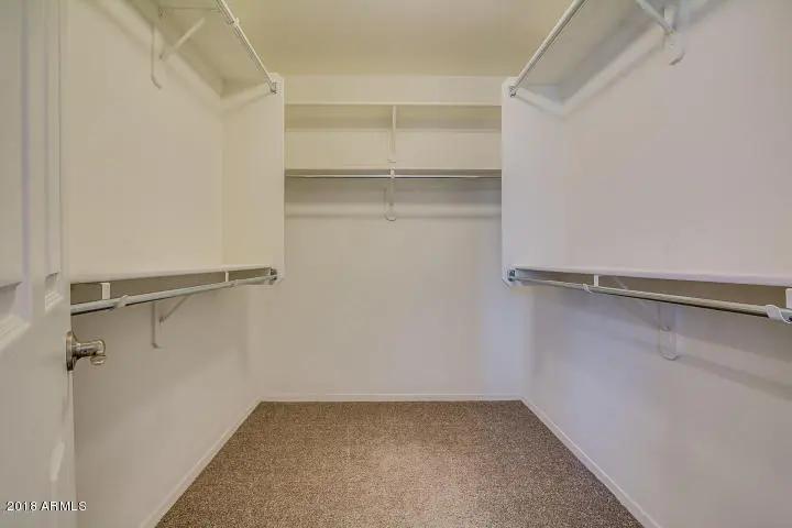 Real Estate Picture 8