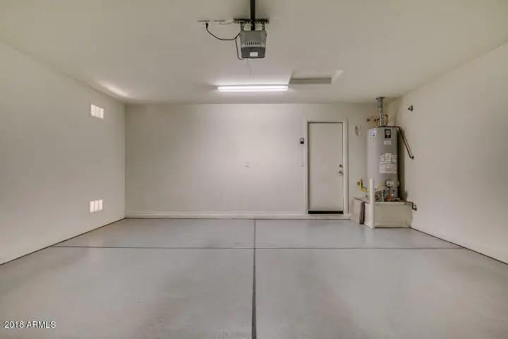 Real Estate Picture 12