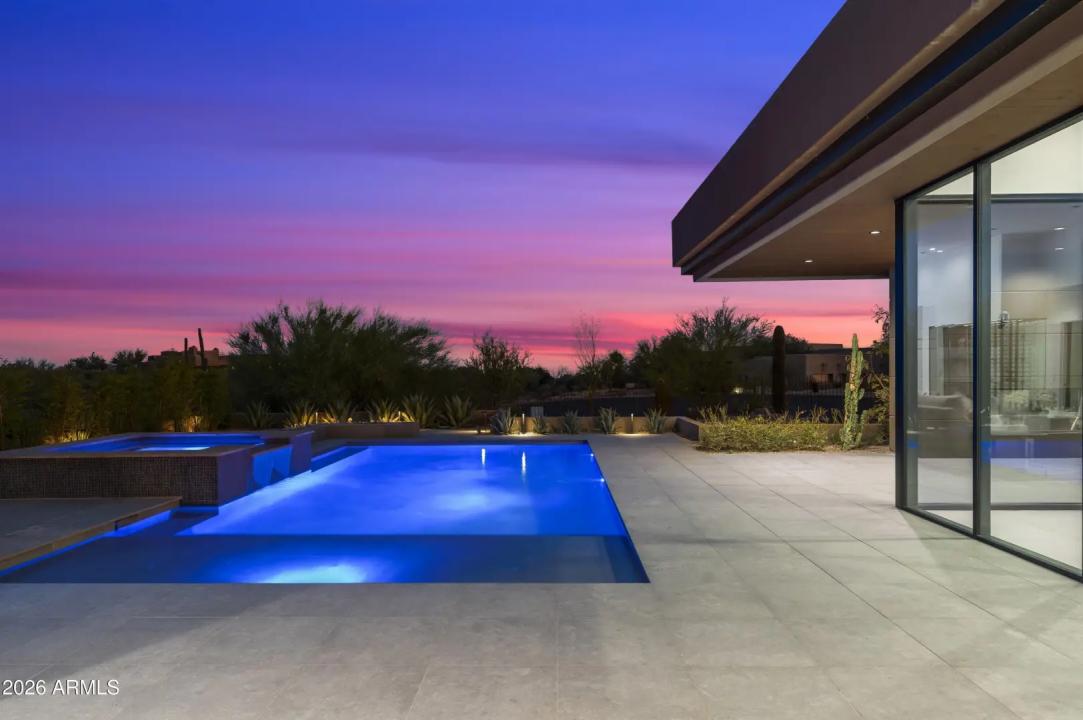 Real Estate Picture 64