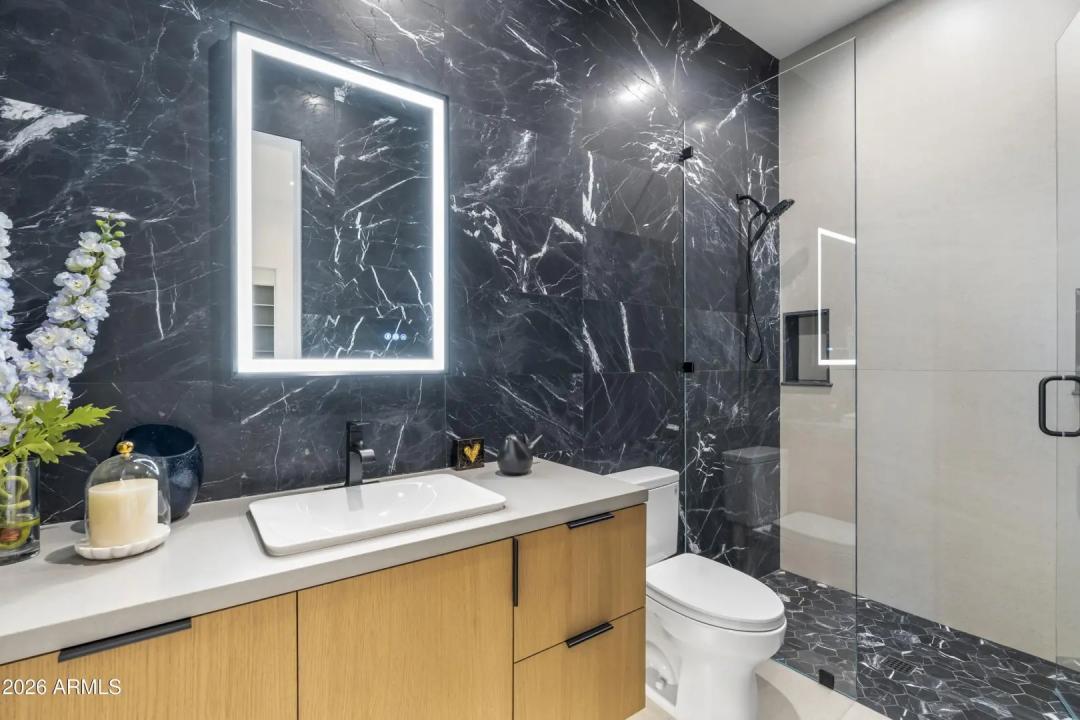 Real Estate Picture 45