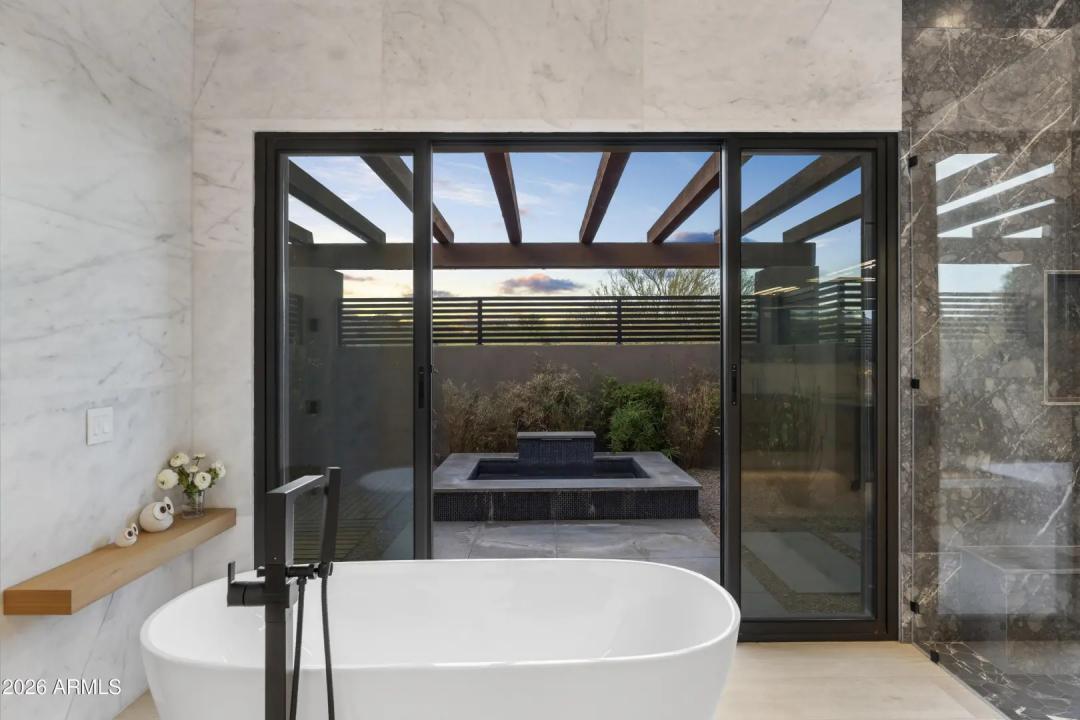 Real Estate Picture 37