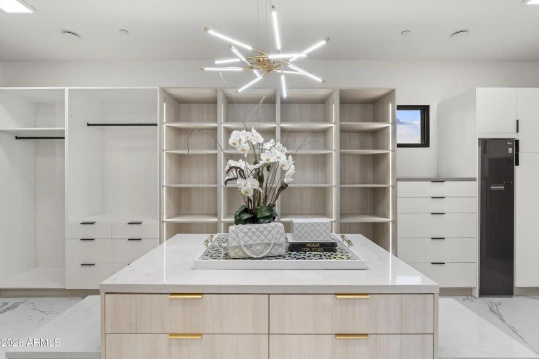 Real Estate Picture 41