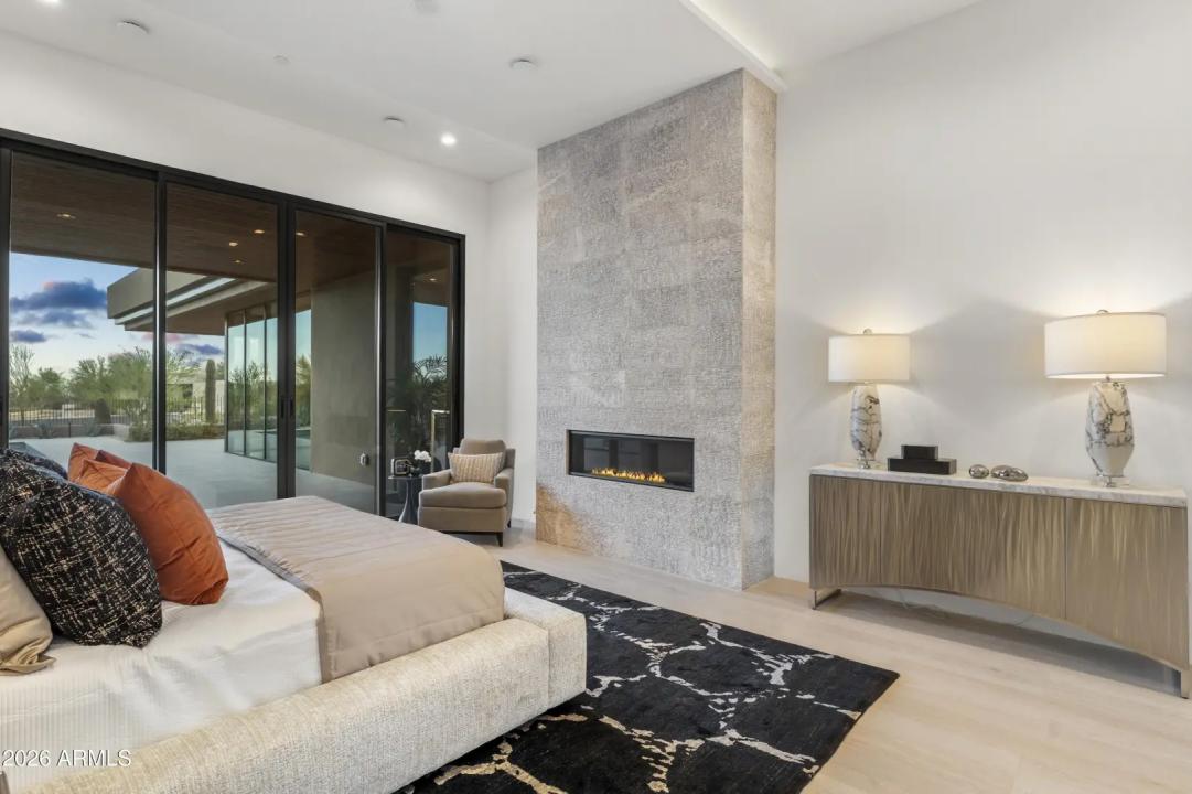 Real Estate Picture 28